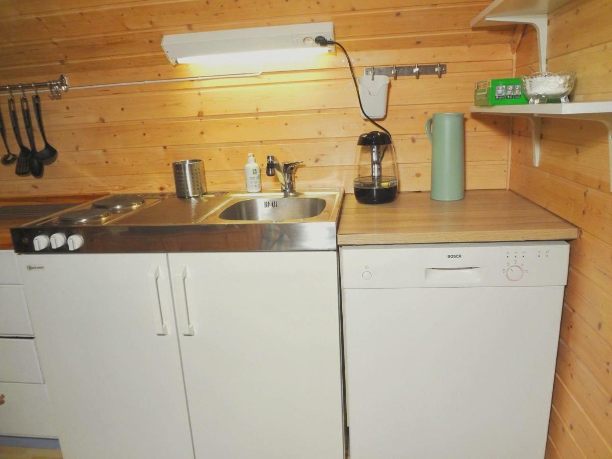 Fully Equipped Flat, 2 Bedrooms, Free Car Parking. Apartment *